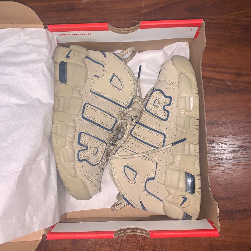 NIKE AIR MORE UPTEMPO little boys sneakers